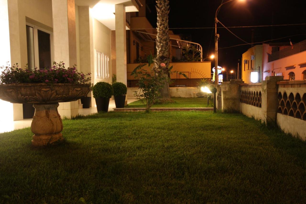 Porta Del Vento Bed & Breakfast Giardini Naxos Bagian luar foto